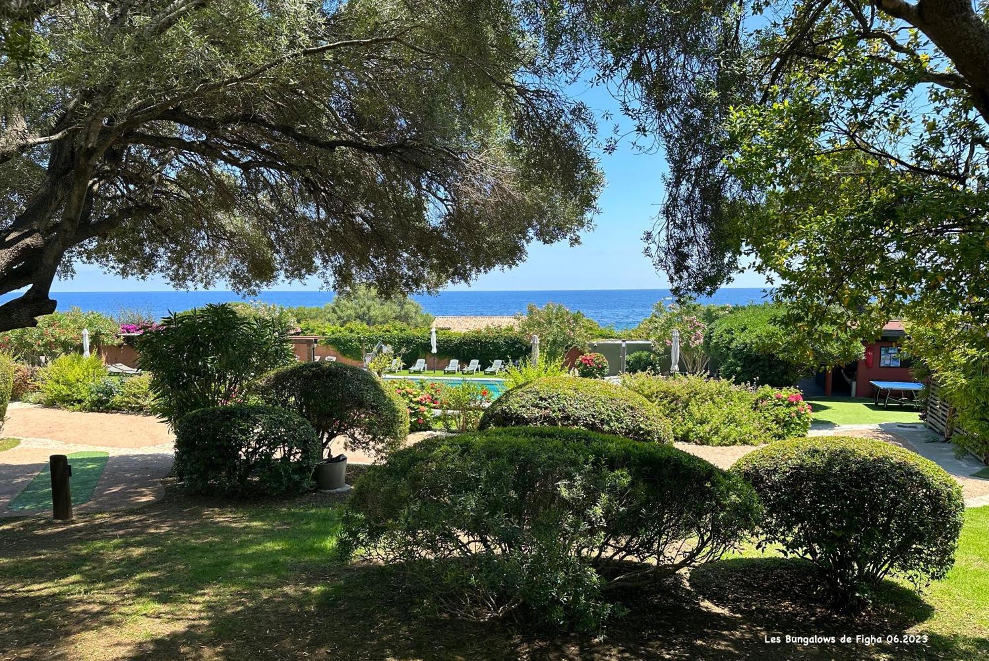 Les Bungalows De Figha Tarcu Exterior photo